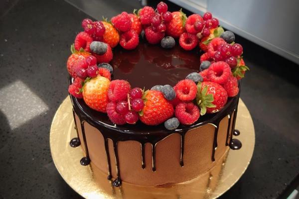 Tortenbasiskurs – Dripcake mit Schoko - Köln-Weiden