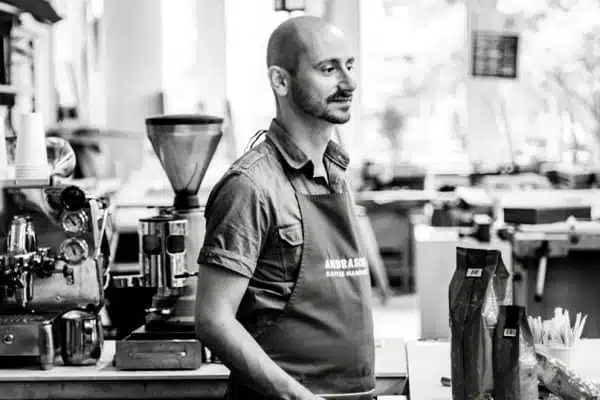 Eventlocation Faszination Espresso von Dimitrios Tsantidis in Düsseldorf – Buche cremige Barista-Kurse