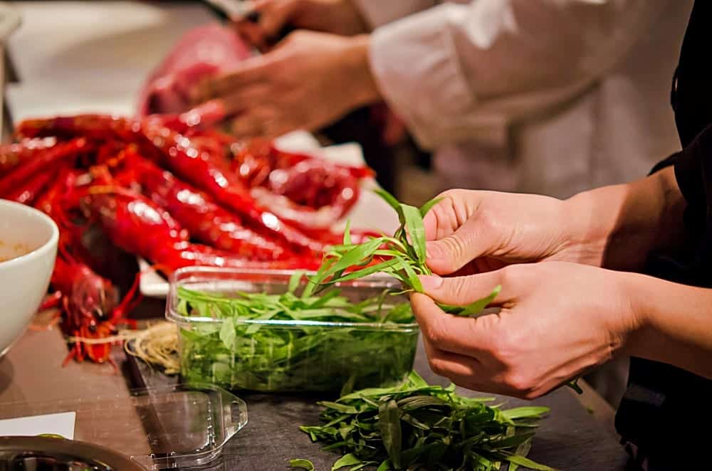 Kochkurse bei Uwe Yendell in der Genusskunst GmbH in Wuppertal - Miomente Entdeckermagazin