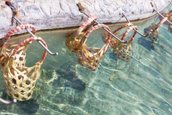 Eier werden in Japan in heißen Quellen (Onsen) zubereitet