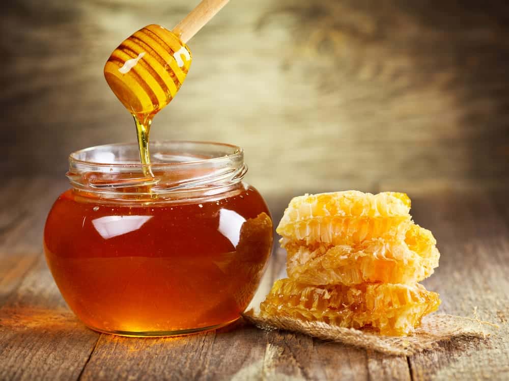 Ernährungsmythen: Honig ist gesünder als Zucker.