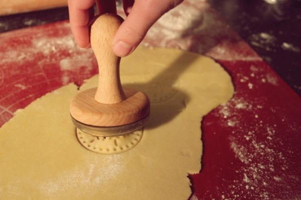 Miomente Weihnachtsrezepte für Cookies: Keksstempel