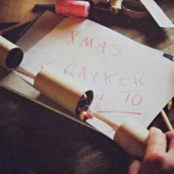 Jamie Oliver bastelt Cracker zu Weihnachten