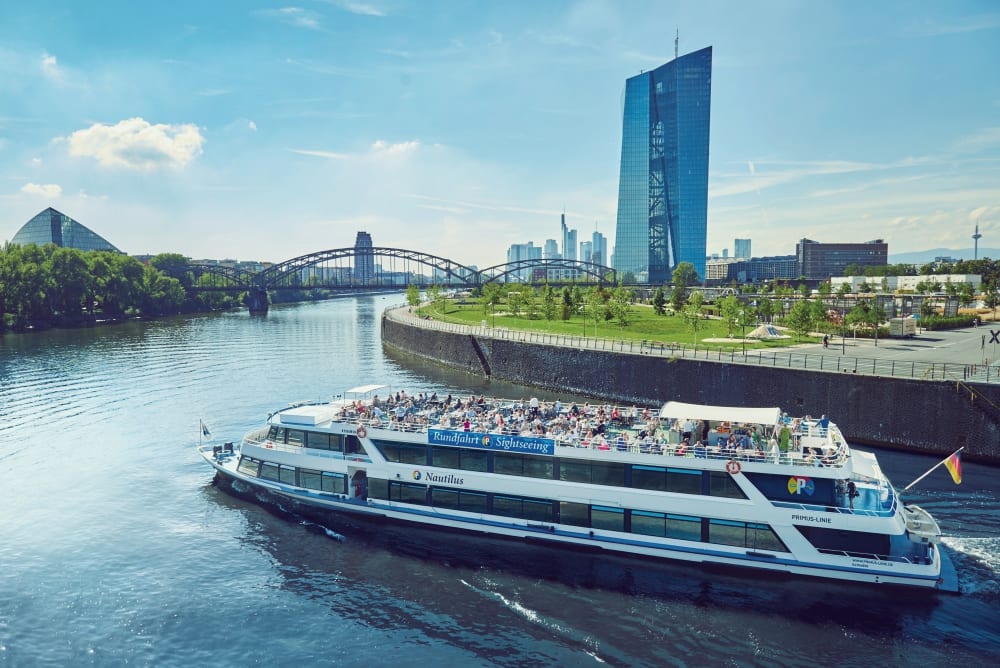 Kulinarische Schifffahrt in Frankfurt mit der Primus-Linie