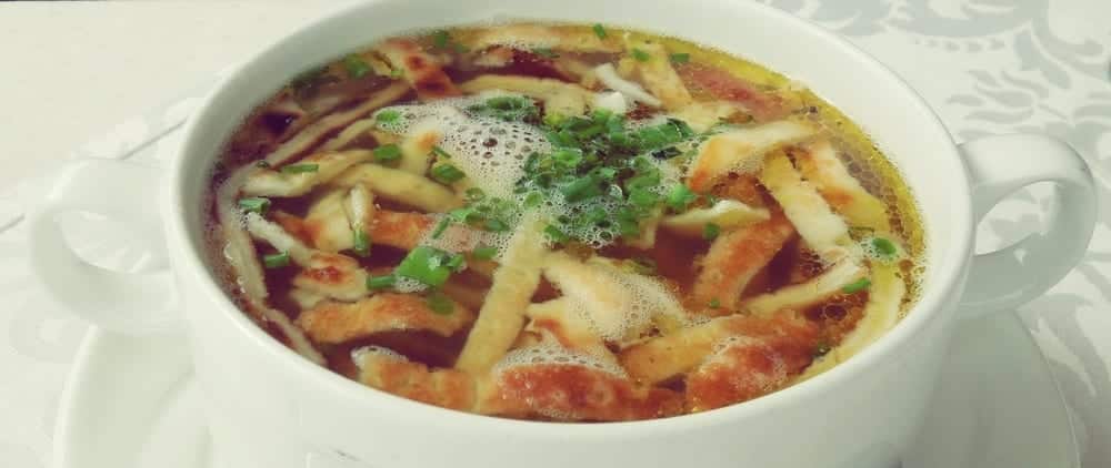 Rezept für eine typische österreichische Frittatensuppe