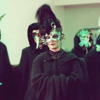 Krimi-Dinner Event von ZIMT & ZYANKALI in München