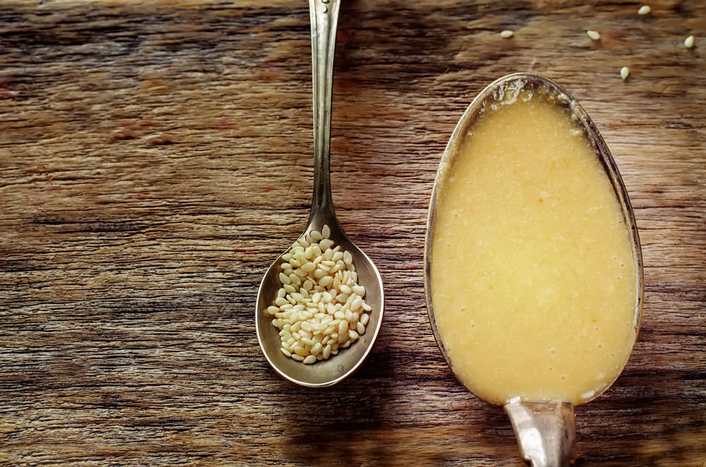 Tahini oder Tahina - Sesampaste Miomente Entdeckermagazin