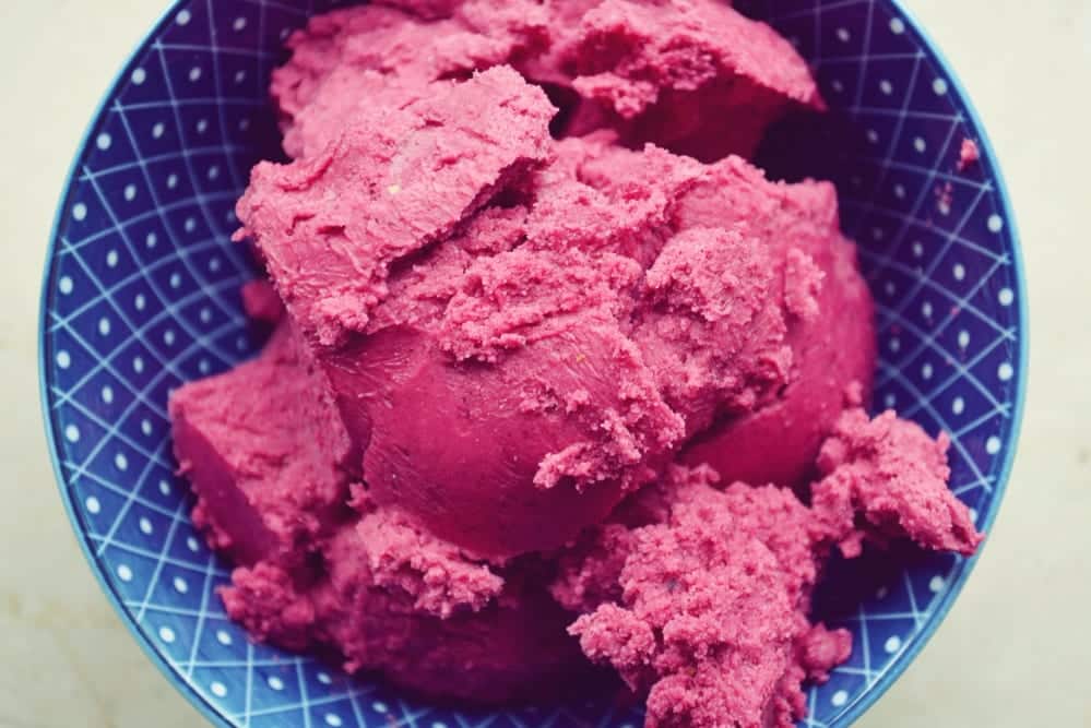 Rezept Hibiskusbutter aus dem Kochbuch "Aromen Feuerwerk" von Katharina Küllmer