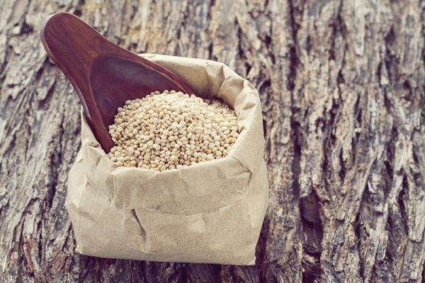 Rezept Quinoa-Gemüsetaler mit Zucchini-Kurkuma-Dip | Vegane Kochkurse in Stuttgart | Miomente Entdeckermagazin