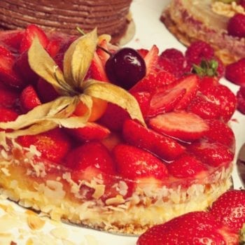 Backkurse bei Chocolatier Frank Simon - Bunte Früchtetorten | Miomente Entdeckermagazin