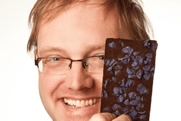 Backkurse bei Chocolatier Frank Simon - Rollfondant, Pralinen selber machen & Torten verzieren | Miomente Entdeckermagazin