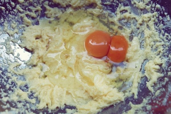 Rezept sizilianischer Orangenkuchen - Teig wird zubereitet | Miomente Entdeckermagazin