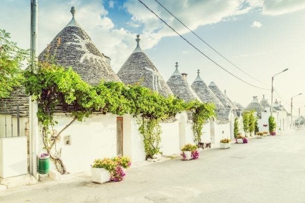 Bari die Wiege des Burrata - Trulli - Entdeckermagazin - Miomente