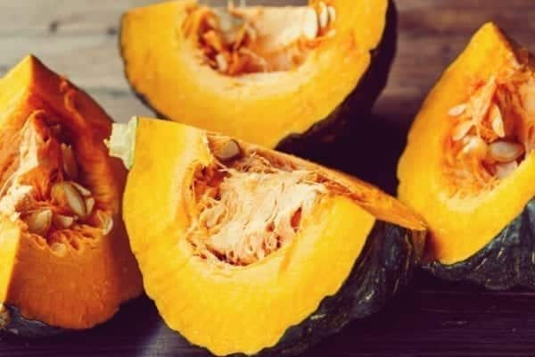 Herbst im Glas: Unser Rezept für einen selbstgemachten Pumpkin-Spice-Latte | Miomente Entdeckermagazin