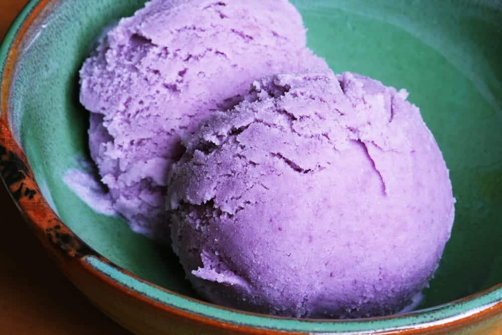 Ube-Wurzel macht Eis lecker lila - Entdeckermagagazin - Miomente