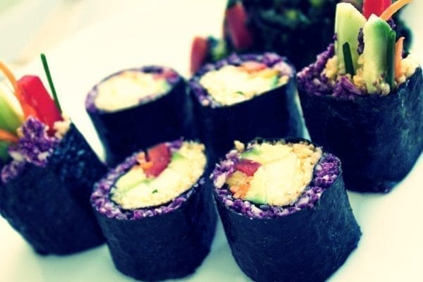Ube-Wurzel macht Sushi lecker lila - Entdeckermagagazin - Miomente
