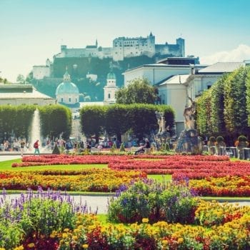Mirabellgarten und Blick auf Festung Hohensalzburg und Dom –Kulinarischer Reiseführer Salzburg | Miomente Entdeckermagazin
