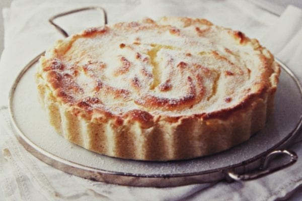 Kochbuch Barcomi's Backschule von Cynthia Barcomi – Süße Rezepte vom Grundteig bis zur eigenen Kreation | Miomente Entdeckermagazin