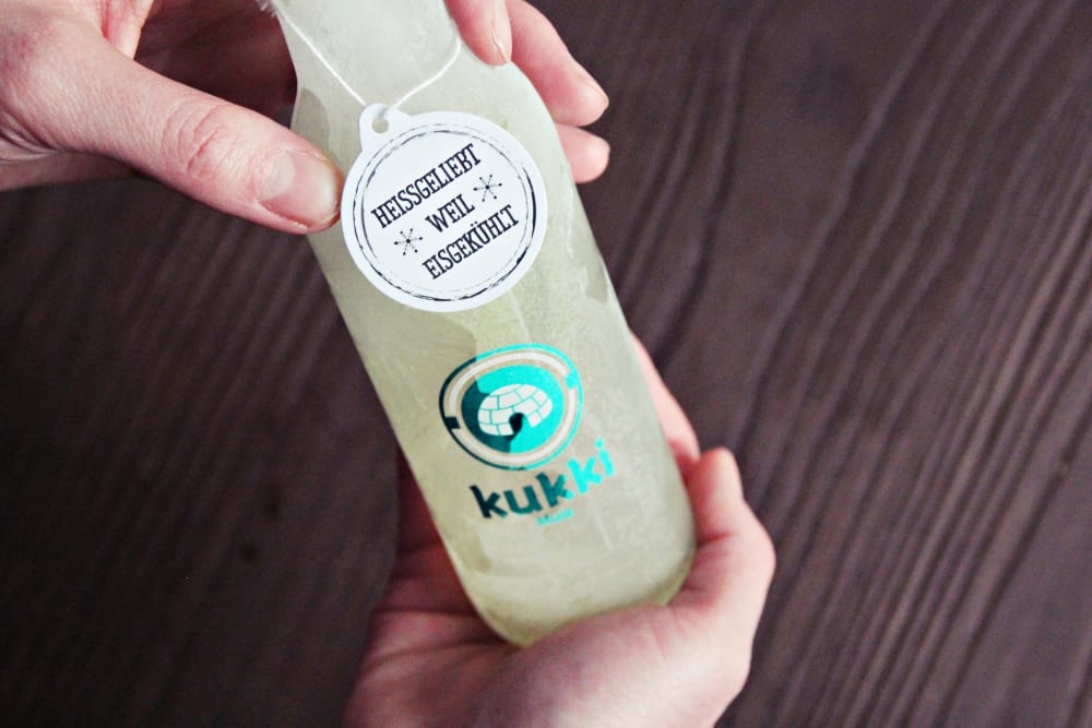 Kukki bringt Eis, Säfte und hochwertige Spirituosen in kleine Flachen - Cocktails im Test - Entdeckermagazin Miomente