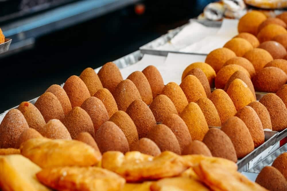 Raffaele Trongones Geheimtipps aus der italienischen Küche – Alles über Tomatensaucen, Risotto, Panna Cotta und Arancini | Miomente Entdeckermagazin