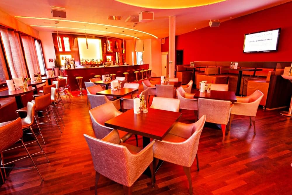 Eventlocation Tanzhaus in Bonn – Tanzen & Whisky genießen beim Whisky-Tasting mit Ralph Gemmel | Miomente Entdeckermagazin