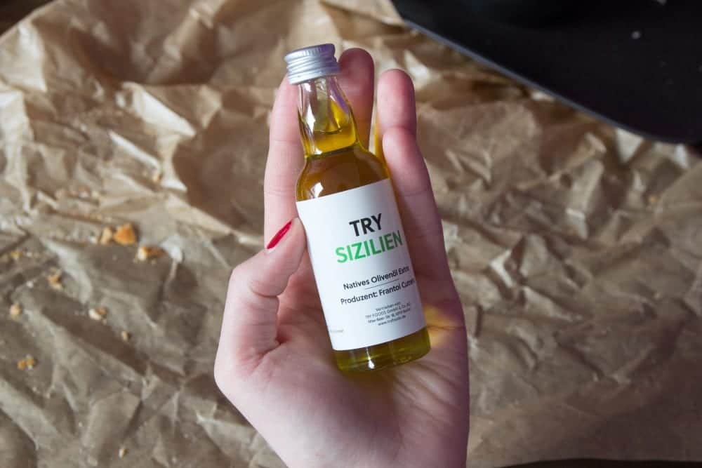 3. Olivenöl: Sizilien. Ein mittel-intensives Öl vom Produzenten Frantoi Cutrera. Es ist zu 100 Prozent aus der Sorte Nocellara hergestellt.