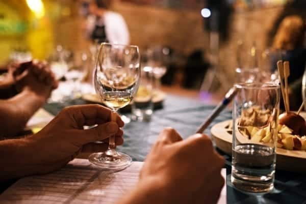 Wein-Knigge - Weinprobe - Entdeckermagazin Miomente