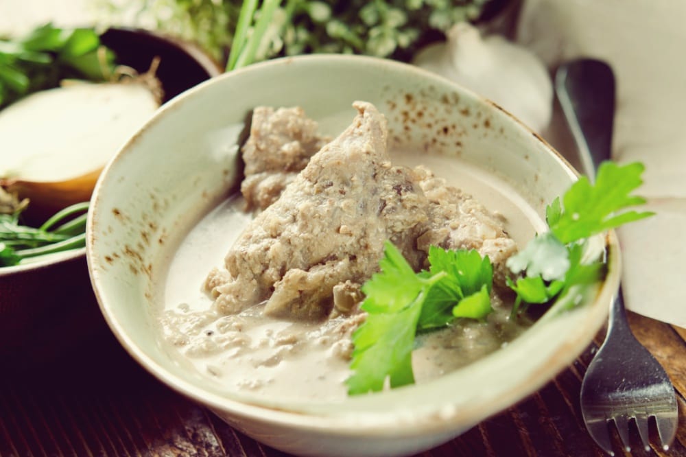 Wie isst Georgien? Satsivi – Entdeckt die neue Trendküche aus Georgien. Entdeckermagazin - Miomente