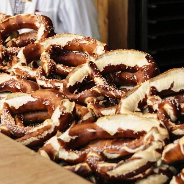 Rezept für Obadzn mit Birne, Obstler und Breznchips von Koch Markus Kieslich - Kochkurse in Wolfratshausen, München | Miomente Entdeckermagazin