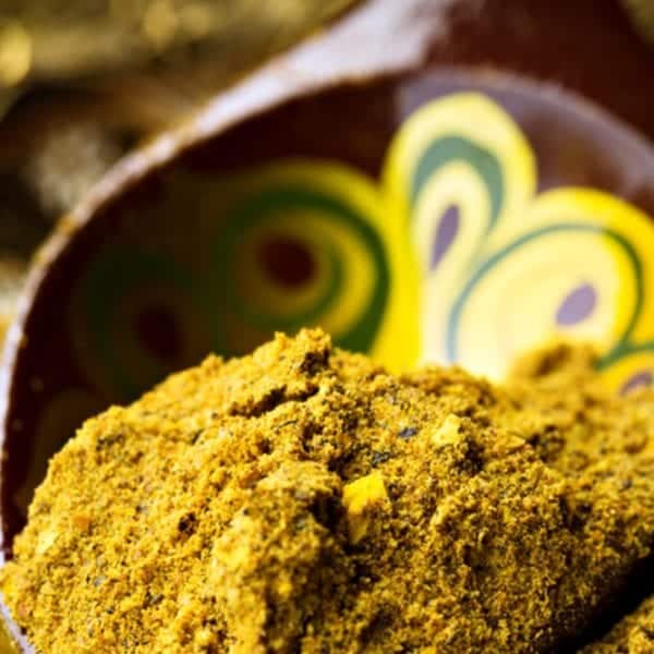 Handgemachte Gewürzmischungen von Markus Kieslich – Curry - Entdeckermagazin Miomente