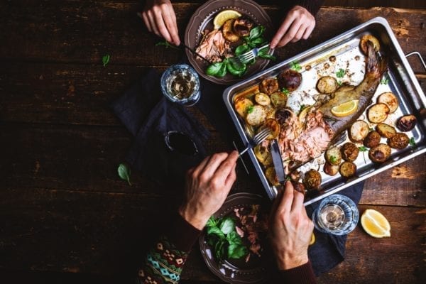 Koch Markus Kieslich über nachhaltige Fischzucht, spannende Gewürzkombinationen und seinen Lieblingsfisch Cobia - Entdeckermagazin - Miomente