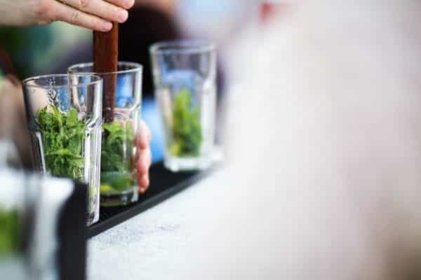 Bar-Equipment-Quiz: Was brauche ich für meine Hausbar: Muddler | Entdeckermagazin Miomente