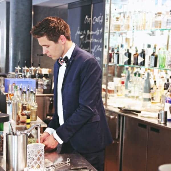 Interview mit Bar-Manager Roman Kern aus Sophia's Bar im The Charles Hotel München – Entdeckermagazin Miomente