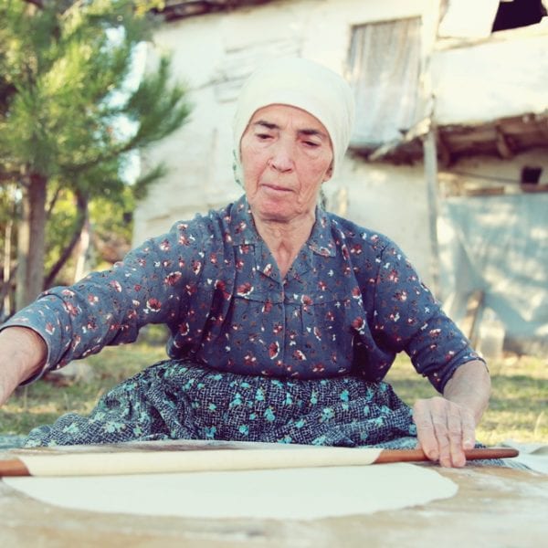 Kochbuch Meine türkische Küche von Ali Güngörmus - türkisches Fladenbrot | Entdeckermagazin Miomente