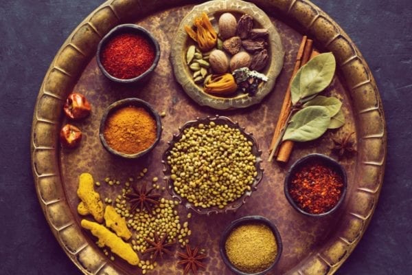 Gewürzlexikon Vadouvan oder vadagam - verschiedene Gewürze - Entdeckermmagazin Miomente