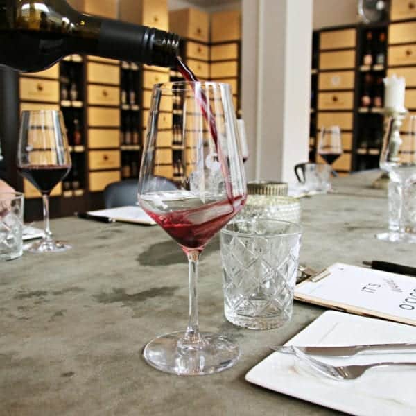 Wie verkoste ich Wein richtig? Interview Wein-Moment | Entdeckermagazin Miomente