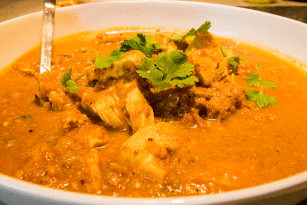 Indisches Hähnchen-Curry von Volker Dittmer | Entdeckermagazin | Miomente