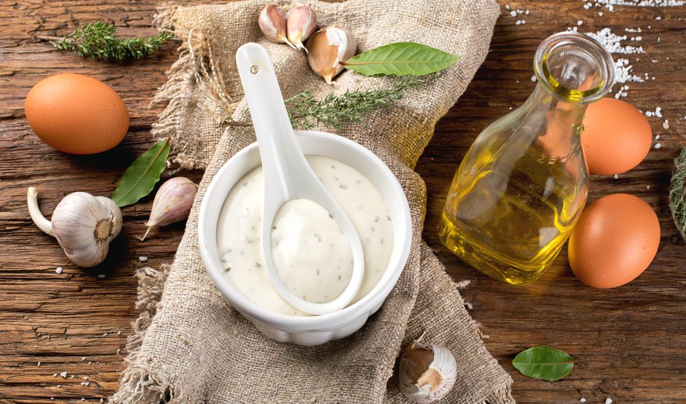 Klassischer Knoblauchdip Aioli