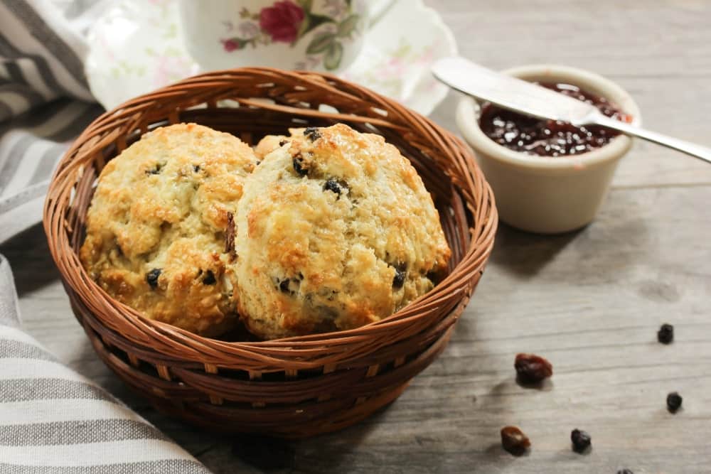Scones mit Rosinen