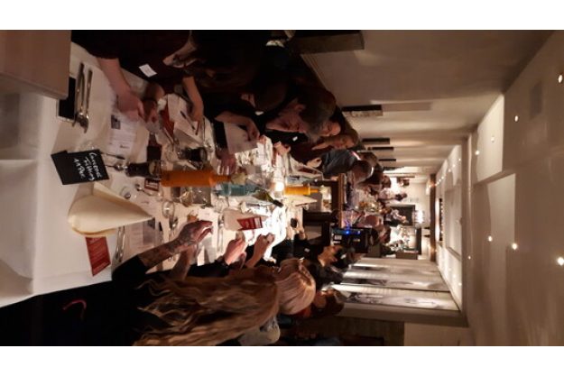 Dine and Crime — KrimiSpielDinner „Apfel im Schlafrock“ in Bochum