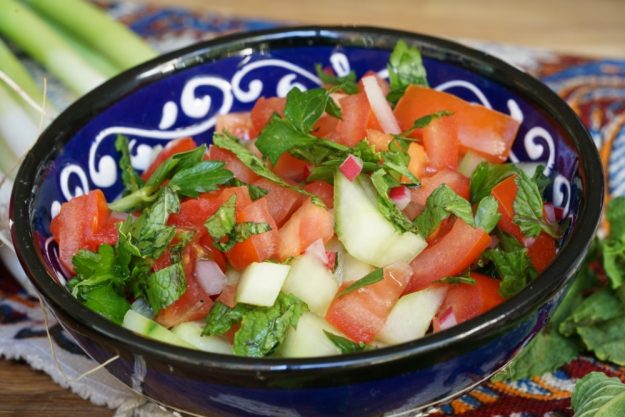 Persischer Salat