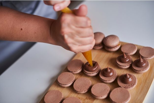Macarons-Backkurs Augsburg – Schoko-Macarons