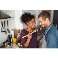 Vegetarischer Kochkurs Berlin – Paar kocht