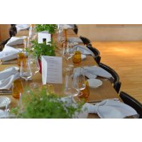 Weinseminar-Koeln gedeckte Tafel vor Event