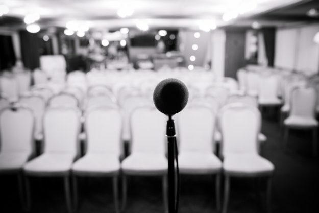 Krimi&Dinner Frankfurt – Bühnenshow