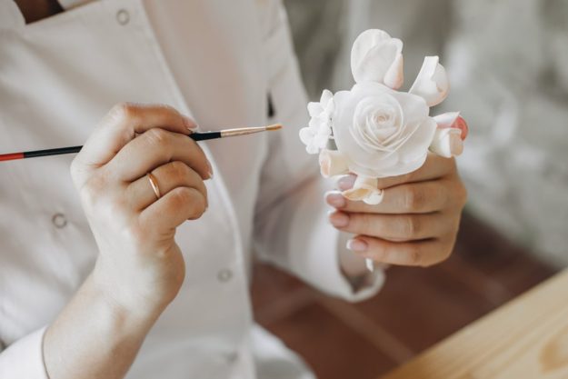 Tortenkurs Frankfurt – zarte Zuckerblüten