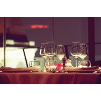 Erlebnisdinner-Gutschein – Gemeinsam romantisch zum Jahrestag essen gehen