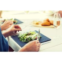 Gourmet-Kochkurs Frankfurt – Gericht auf Schieferplatte