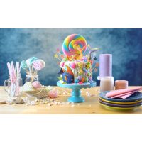 Tortenkurs Frankfurt – bunter Geburtstagstisch