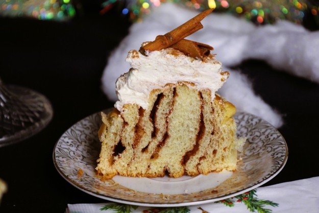 Weihnachtliche Hefeschnecken-Werkstatt